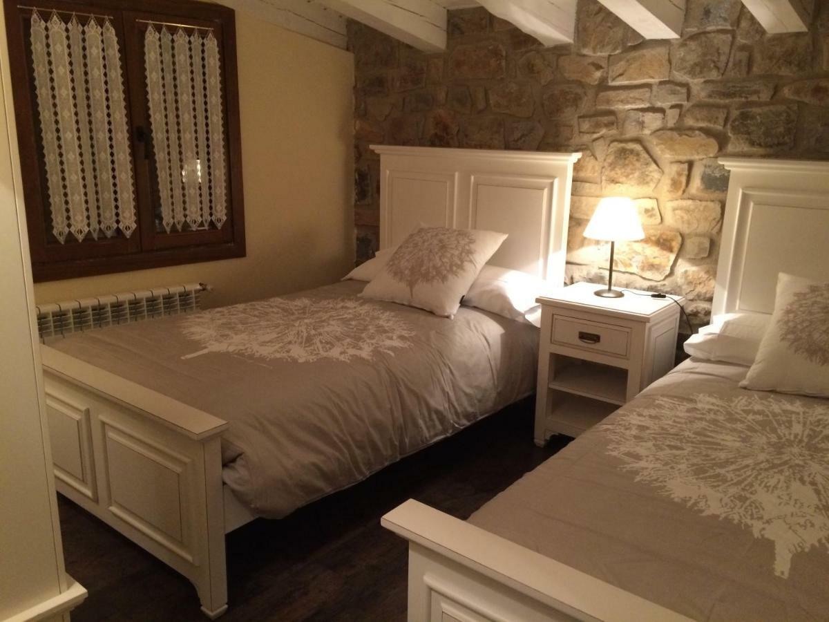 Casa Rural El Rincon De Maria บีโญสลาดา เด กาเมรอส ภายนอก รูปภาพ